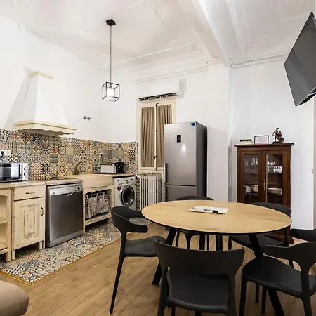 Live In Chianti By Concept Flats Valence