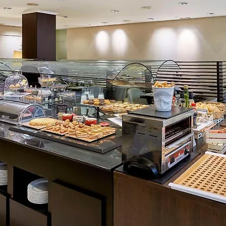 Nh Ciudad De Hotel