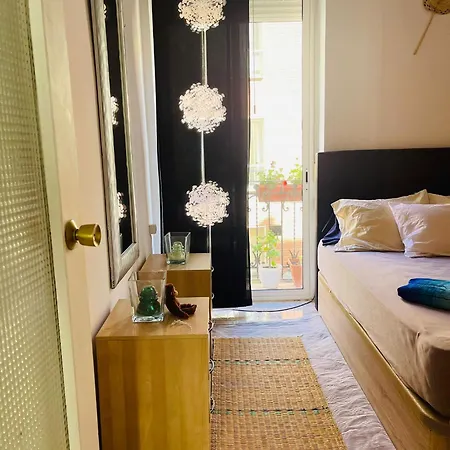 Privada En Piso Compartido Pansiyon Valensiya