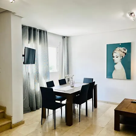 Travel Habitat Atico Calle Comedias