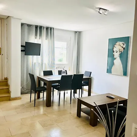 Apartmán Travel Habitat Atico Calle Comedias *