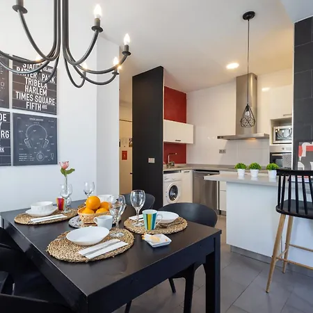 Appartement Florit Flats - Stylish 2 Bedroom Ac Wifi Terrace Attic In Center Valencia