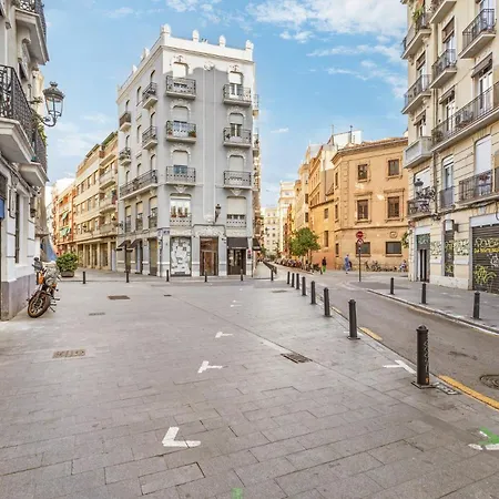 Limehome Calle De Cadiz *