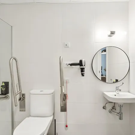 Apartment Limehome Calle De Cadiz *