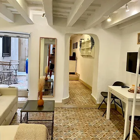 아파트 Lovely Coquette Loft, Heart Of Cuitat Vella El Carmen *