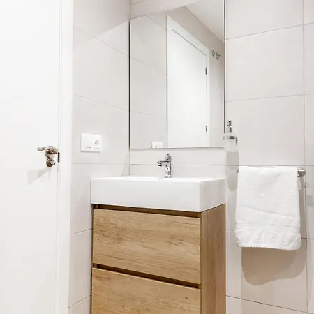 Junto A Ruzafa Cerca Del Centro Lejlighed *