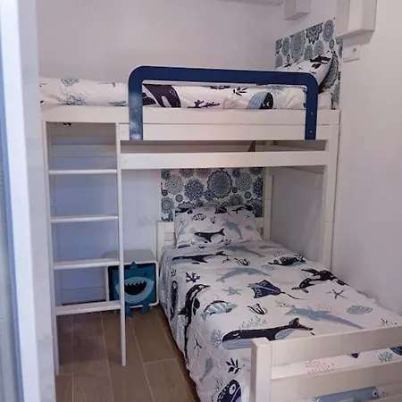 Precioso Piso Junto A La Playa A 30 Mts De Transporte Publico شقة