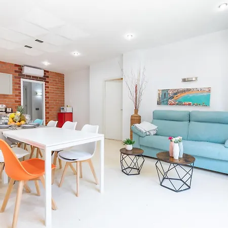Grand - 8 Min To Center By Metro Apartment *