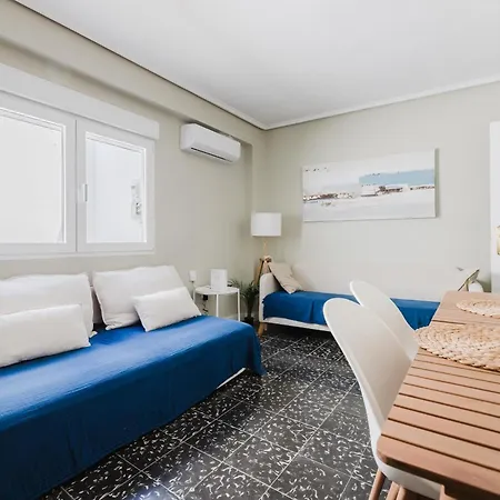 Apartment Modern And Spacious Close To The