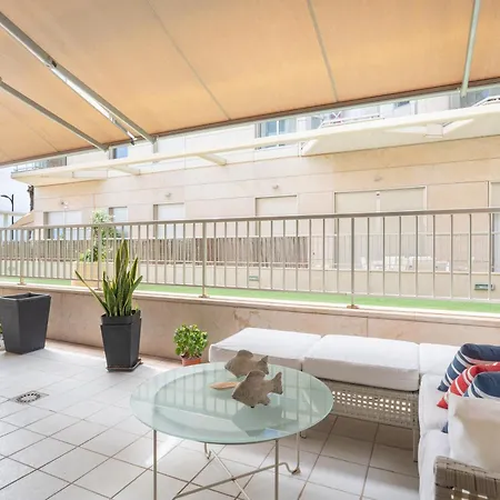 Seaside Modern Flat Apartment