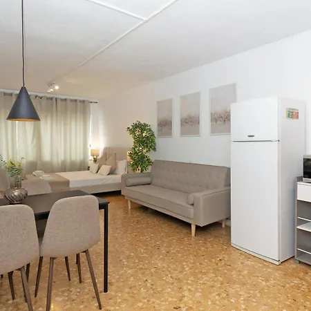 Daire Guestready - Old Town Hideaway