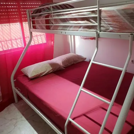 Nice And Quite Quarto em Acomodações Particulares *