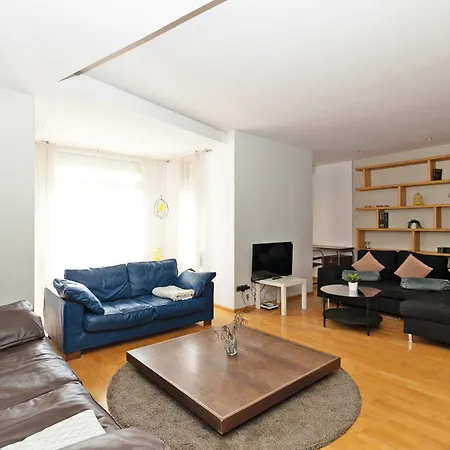 Amplio En Centro By Rent Me