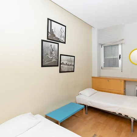 Amplio En Centro By Rent Me Daire *