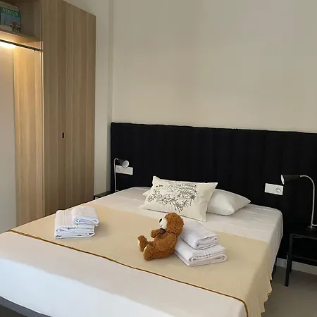 Osito Hub - Campoamor * Валенсия