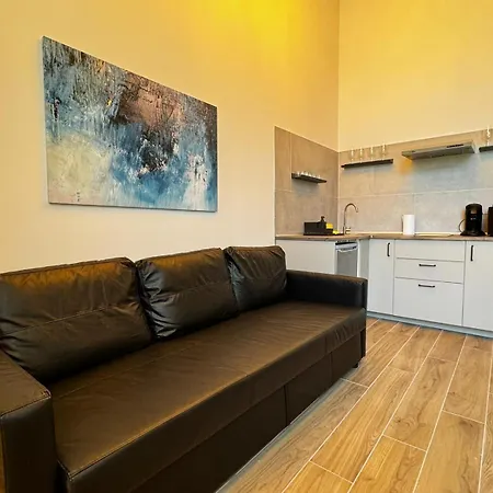Melia Y Fuster 23c Walencja