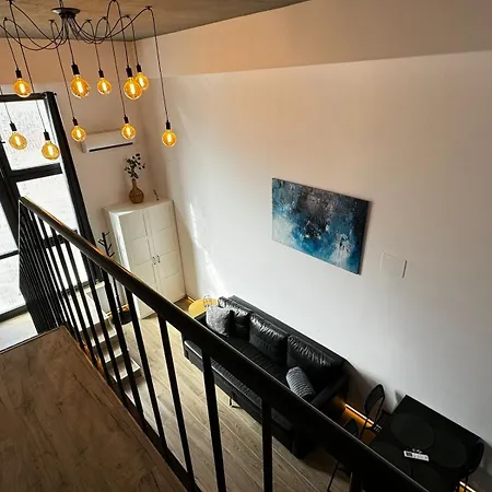 Melia Y Fuster 23c 4*