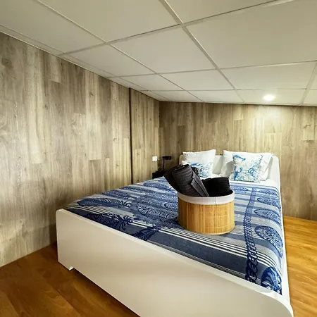 Aparthotel Rodrigues 15