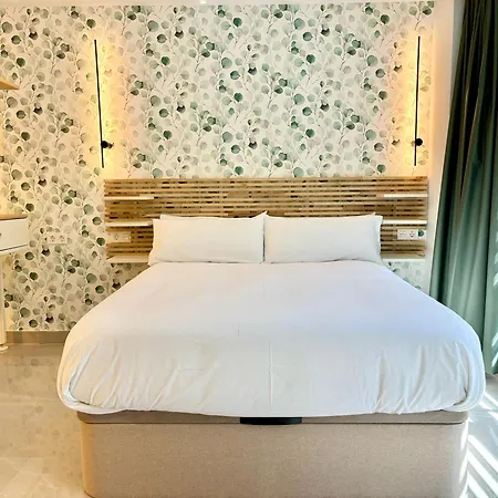Hotel apartamentowy Gulliver *
