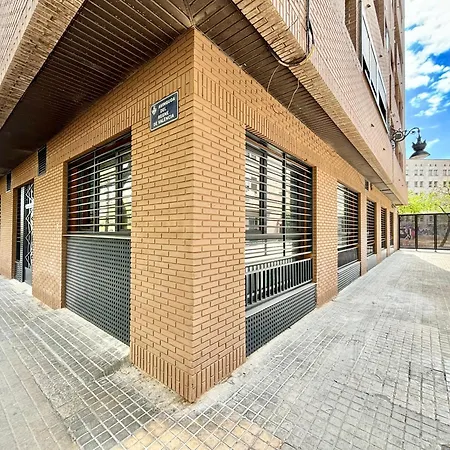 Hotel apartamentowy Gulliver *