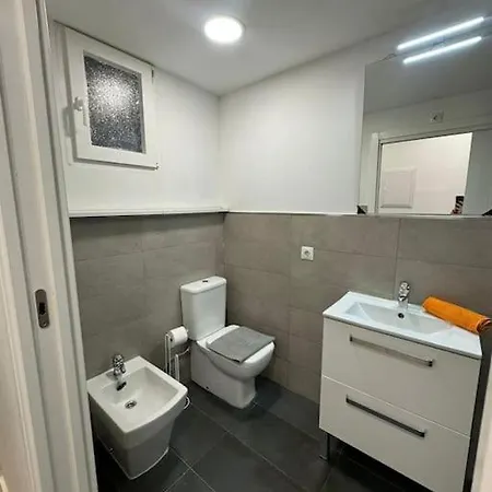 Urbano Muy Bien Conectado Apartment