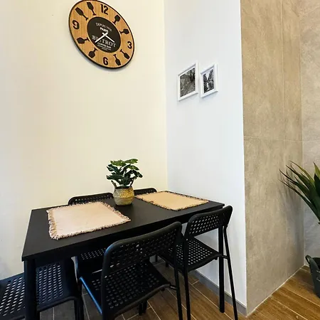 Aparthotel Cervero 24a Valencie