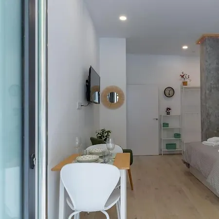 Loft Nuevo Cerca De Ruzafa Y Ciudad De Artes Appartement *