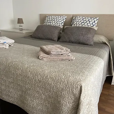 Rio Turia Homestay Valencia