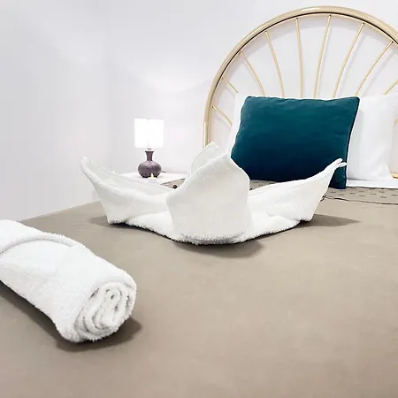 ☆the Peaceful Homestay☆ W/ Terrace⌘parking⌘bbq Homestay szállás Valencia