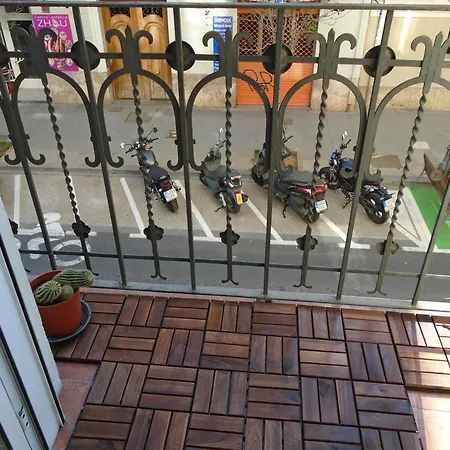 アパート Classical Big One Bedroom In Ruzafa - Wifi Possible バレンシア