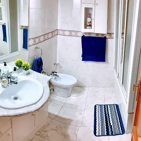 Apartamento Compartido Con Vista Al Puerto *