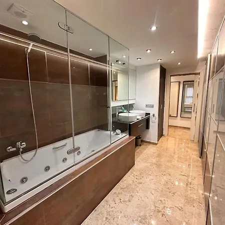 Amplio Y Lujoso Con Vistas Valenza