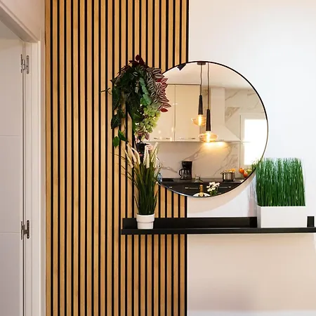 Singularstays Padre Urbano 아파트 *