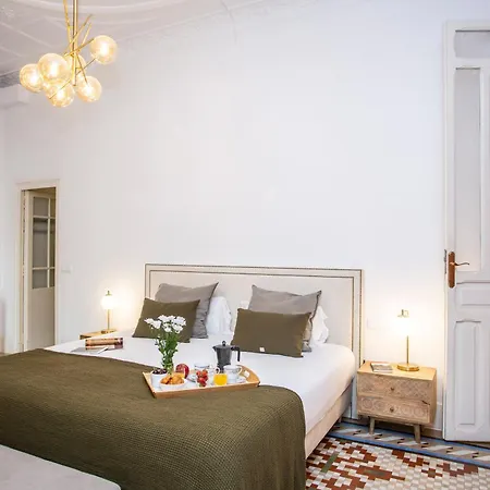 Singularstays Ms Rogers Apartman