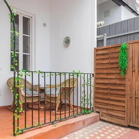 Singularstays Ms Rogers Apartman