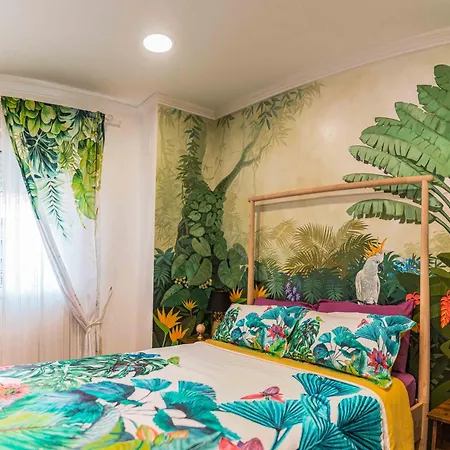 Artistic Flat Next To Ruzafa Welcome To The Jungle Apartman Valencia