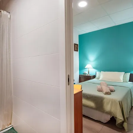 Mirador 1 Del Mercado - Con Bano Privado En El Centro De La Ciudad Vella *