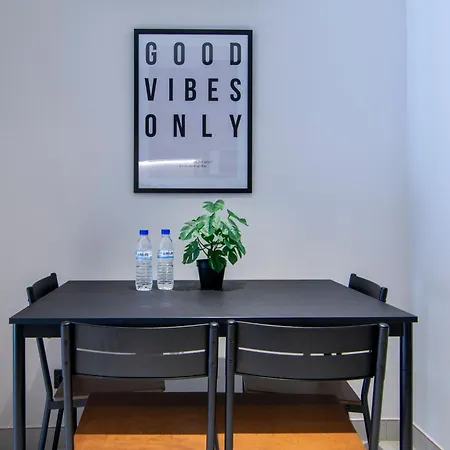 Vlc Host - Luz Casanova Appartement *