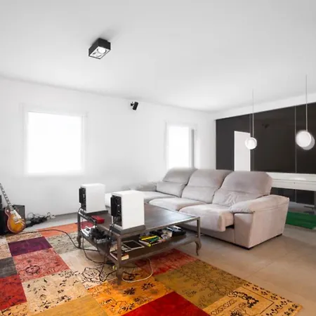 Apartment Arenas *