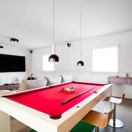 Arenas Apartment
