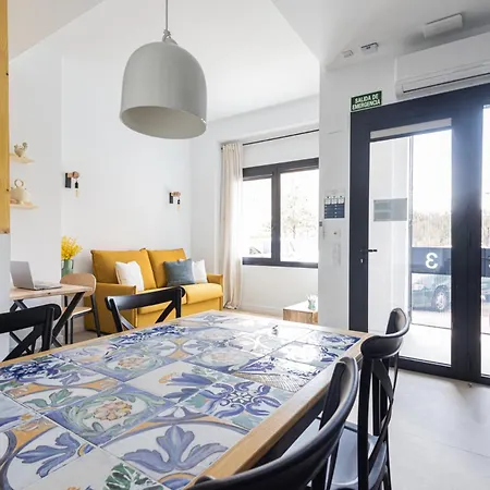 Florit Flats - Stylish Ceramic With Free Bicycles By The Joaquin Sorolla Station バレンシア