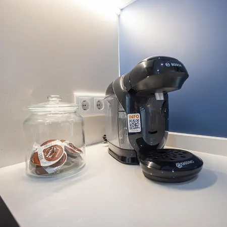 アパート Florit Flats - Stylish Ceramic With Free Bicycles By The Joaquin Sorolla Station バレンシア