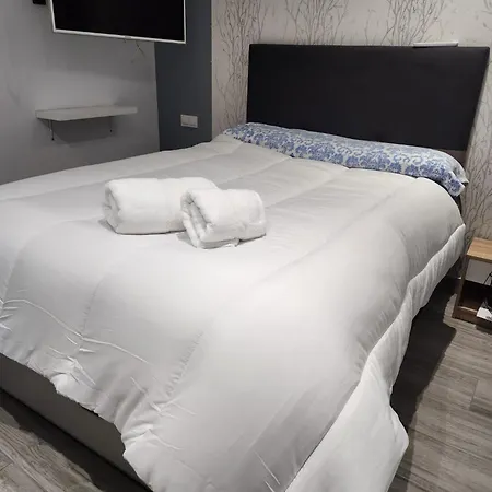 Homestay Confortable Cerca A La Estacion Del Ave Joaquin Sorolla Valencia