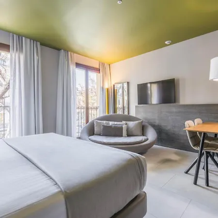 Myr Plaza Mercado & 4*