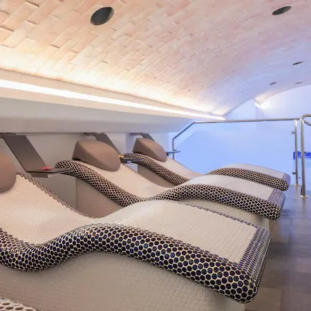 Myr Plaza Mercado & Hotel