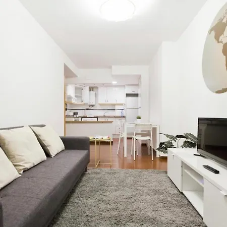 Elegant Flat In 56 M² Parking Included * Valensiya
