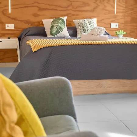 Soleado En Plaza Del Carmen * Валенсия