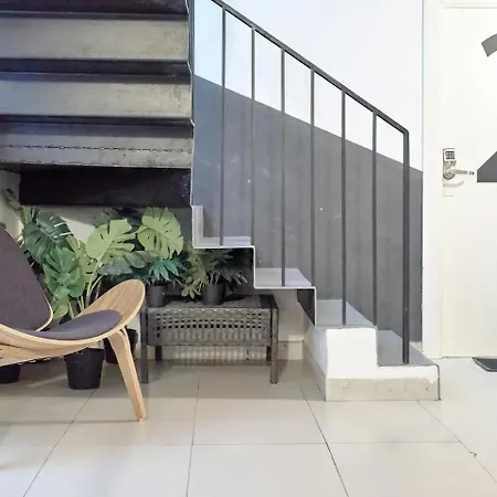 Sunny Cozy Penthouse With A Terrace At Plaza Del Carmen شقة