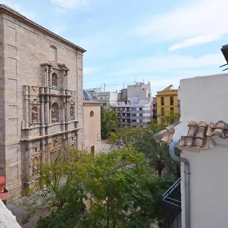 شقة Sunny Cozy Penthouse With A Terrace At Plaza Del Carmen فالنسيا