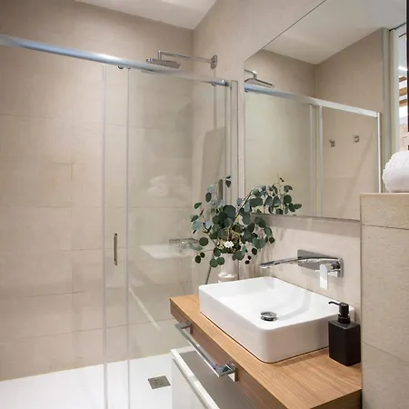 Singularstays Plaza Redonda Ii